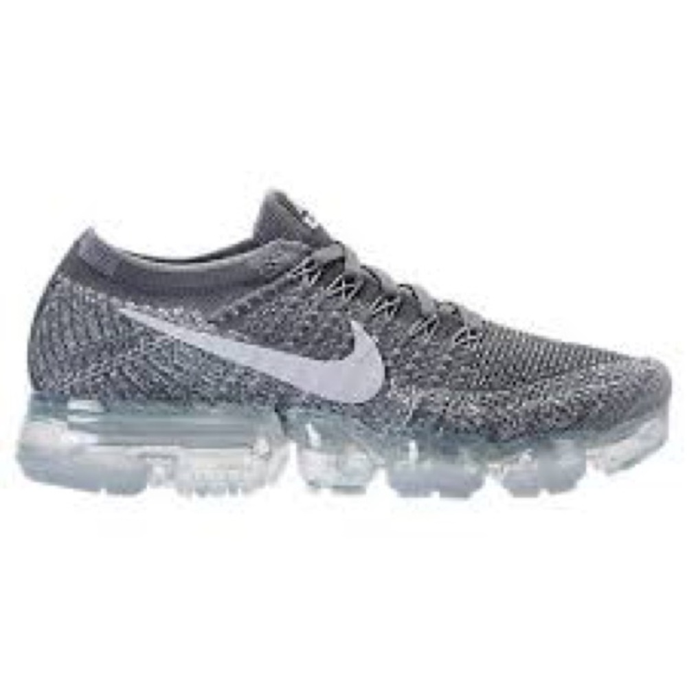 BRAND NEW NIKE VAPORMAX